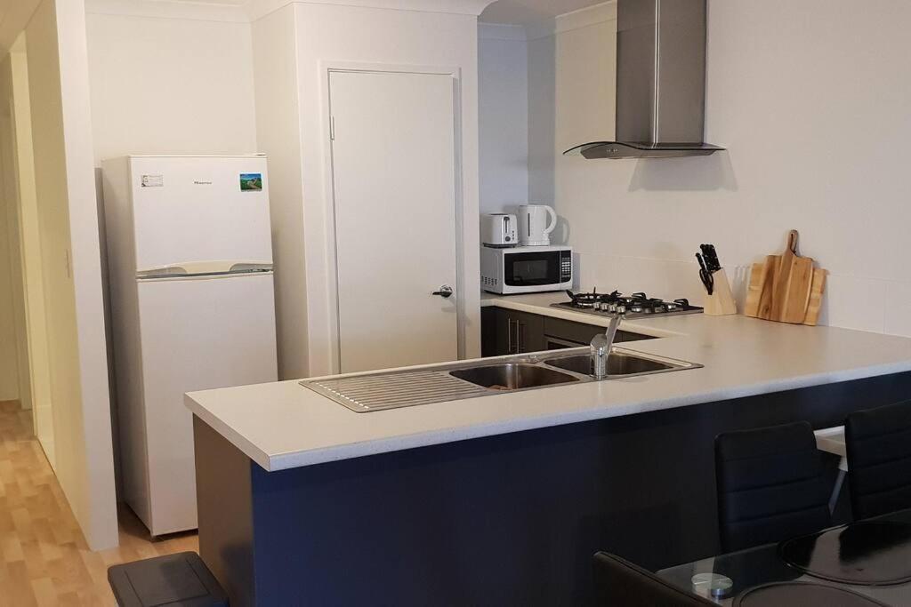Frasers Landing Lifestyle Coodanup Luaran gambar